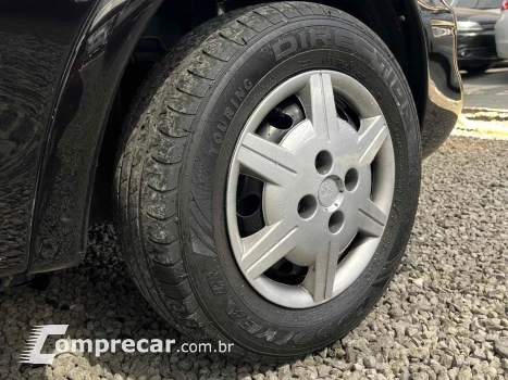 CORSA 1.0 MPFI CLASSIC SEDAN LIFE 8V FLEX 4P MANUAL