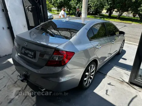 Civic Sedan EXS 1.8/1.8 Flex 16V Aut. 4p