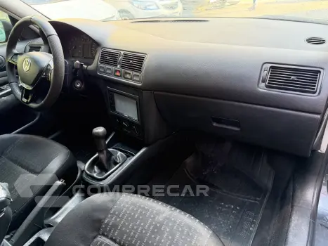 GOLF 1.6 MI 8V GASOLINA 4P MANUAL