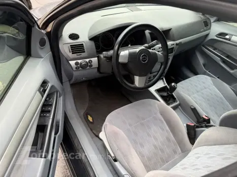 Vectra Elegan. 2.0 MPFI 8V FlexPower Mec