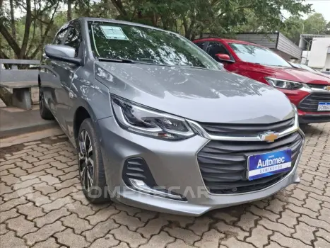CHEVROLET ONIX 1.0 TURBO FLEX PREMIER AUTOMÁTICO 4 portas