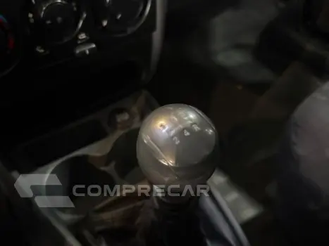 SIENA - 1.0 MPI EL CELEBRATION 8V 4P MANUAL