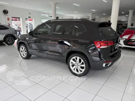TAOS 1.4 250 TSI TOTAL FLEX COMFORTLINE AUTOMÁTICO