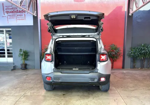 RENEGADE 1.8 16V FLEX 4P AUTOMÁTICO