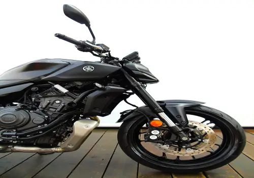 YAMAHA MT-07 CONNECTED ABS