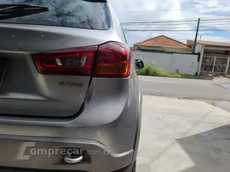 ASX OUTDOOR 2.0 4x2 16V 160cv Aut.