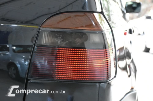 GOLF 2.0 MI GLX 8V