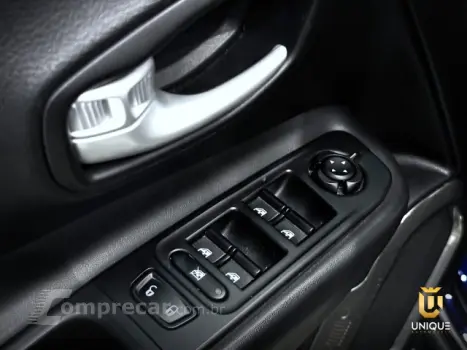 RENEGADE - 1.3 T270 TURBO LONGITUDE AT6