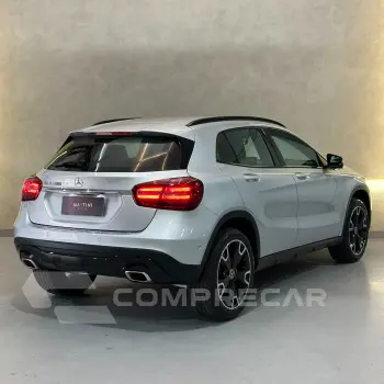 GLA 200 Night 1.6. TB 16V Flex Aut.