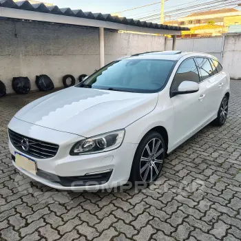 V60 2.0 T4 Momentum