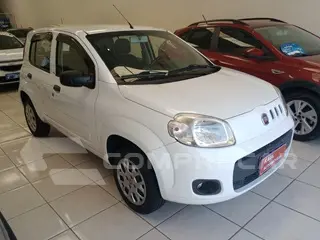 Fiat UNO 1.0 EVO Vivace 8V 4 portas