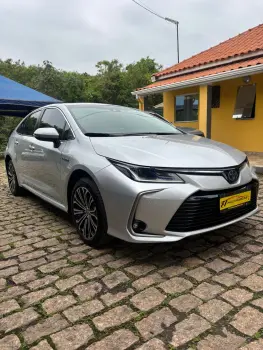 COROLLA 1.8 VVT-I Hybrid Altis Premium