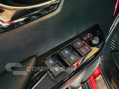 HILUX 2.8 D-4D TURBO DIESEL CD SRX 4X4 AUTOMÁTICO