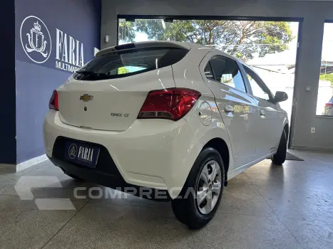 ONIX HATCH LT 1.0 8V FlexPower 5p Mec.