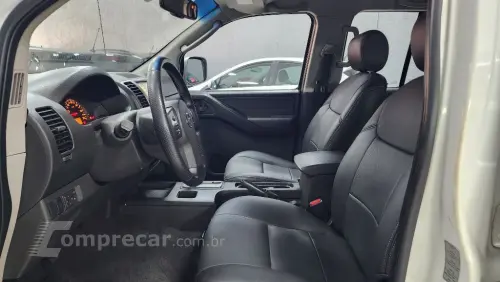 Frontier LE ATTACK CD 4x4 2.5 TB Die.Aut