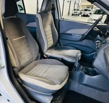 AGILE 1.4 MPFI LTZ 8V