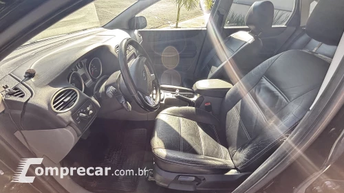 FOCUS 2.0 S Sedan 16V