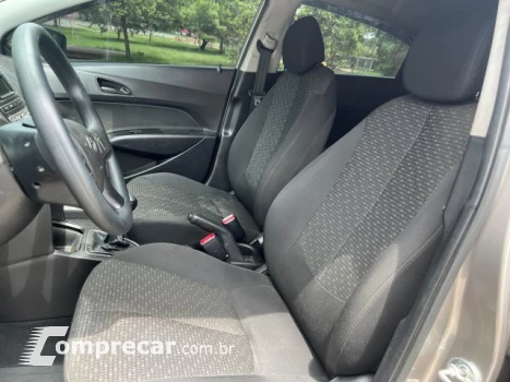 HB20 - 1.0 COMFORT 12V 4P MANUAL