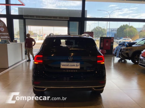 T-Cross 1.0 4P 200 TSI FLEX COMFORTLINE AUTOMÁTICO