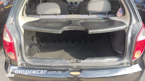 CELTA 1.0 MPFI Life 8V