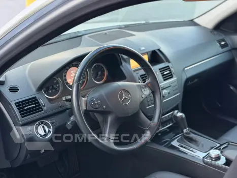 C 180 1.8 Cgi Classic 16V Turbo Gasolina 4P Automático