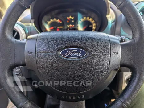 ECOSPORT 2.0 XLT 16V FLEX 4P AUTOMÁTICO