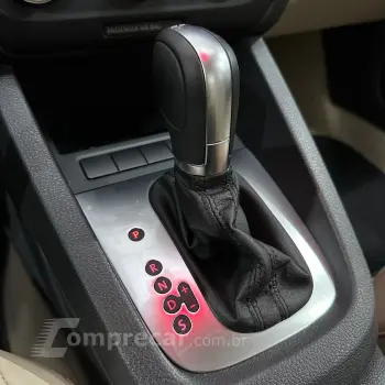 JETTA Highline 2.0 TSI 16V 4p Tiptronic