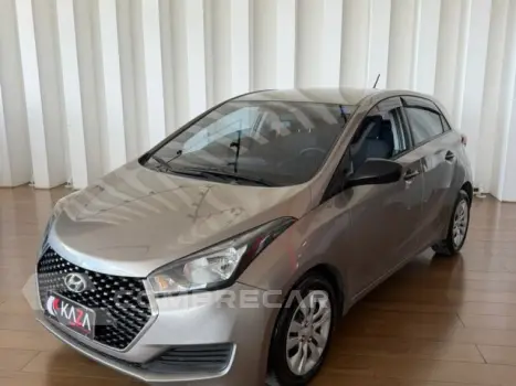 Hyundai HB20 - 1.0 UNIQUE 12V 4P MANUAL 4 portas