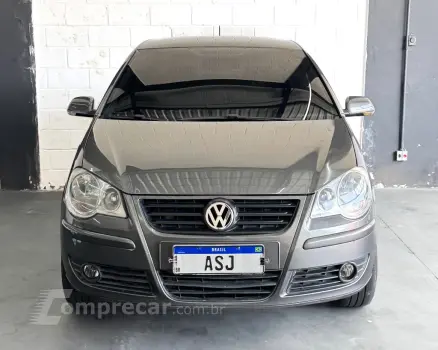 Polo Sedan 1.6 Mi Total Flex 8V 4p