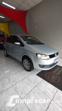 Volkswagen FOX 1.6 MI 8V 4 portas