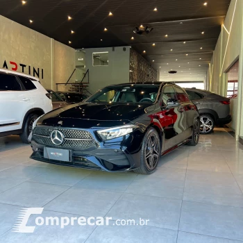 Mercedes-Benz A 200 AMG Line 1.3 TB Aut. (Híbrido) 4 portas