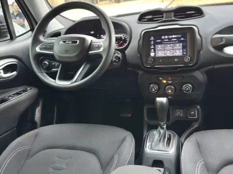 RENEGADE 1.3 T270 TURBO FLEX AT6