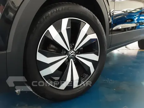 T-CROSS 1.0 200 TSI TOTAL FLEX COMFORTLINE AUTOMÁTICO
