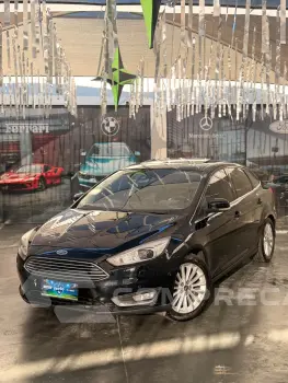FORD FOCUS 2.0 FC 16V 4 portas