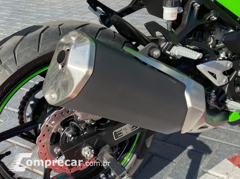 NINJA 400