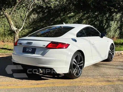 TT 2.0 Coupé 16V Turbo