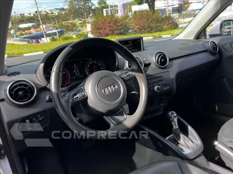 A1 1.4 TFSI Attraction 16V 122cv