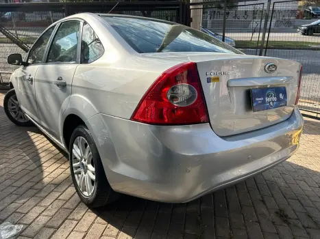 Focus Sedan 2.0 16V/2.0 16V Flex 4p