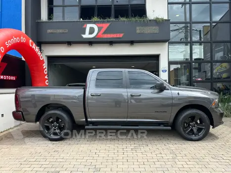 1500 5.7 V8 Limited Night Edition CD 4X4