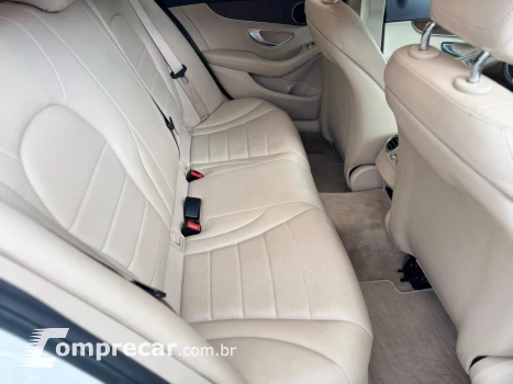 C 180 1.6 CGI Exclusive 16V Turbo