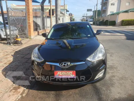 I HYUNDAI VELOSTER