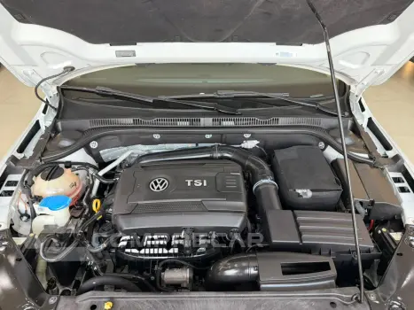 JETTA Highline 2.0 TSI 16V 4p Tiptronic