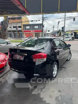 CITY 1.5 LX Sedan 16V