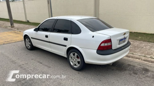 VECTRA 2.0 MPFI GLS 8V