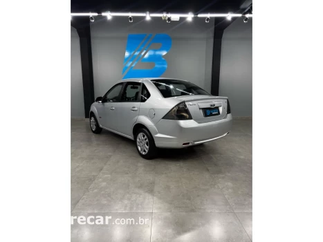 FIESTA 1.6 MPI SEDAN 8V FLEX 4P MANUAL