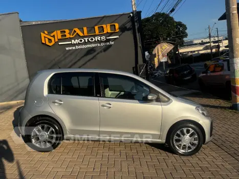 up! high 1.0 TSI Total Flex 12V 5p