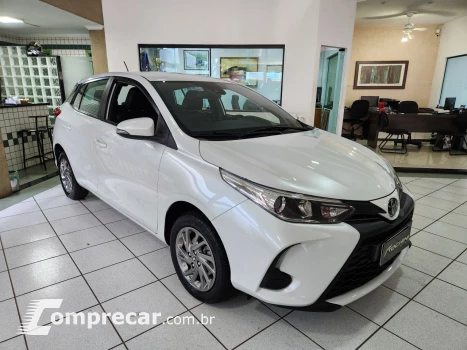 Yaris Hatch 1.5 16V 4P FLEX XS CONNECT MULTIDRIVE AUTOMÁTICO