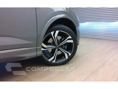 Q3 2.0 40  TFSI GASOLINA SPORTBACK PERFORMANCE BLACK PLUS QU