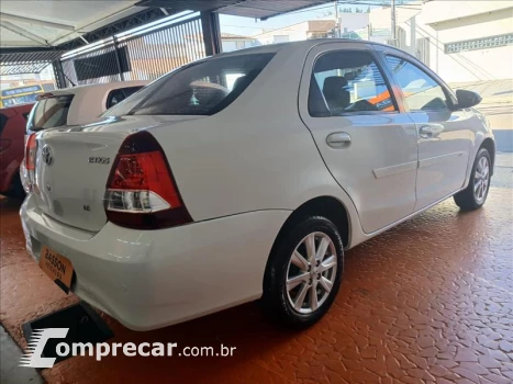 ETIOS 1.5 X Plus Sedan 16V