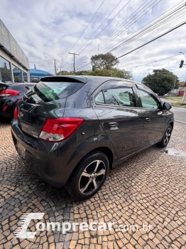 ONIX HATCH LT 1.0 8V FlexPower 5p Mec.